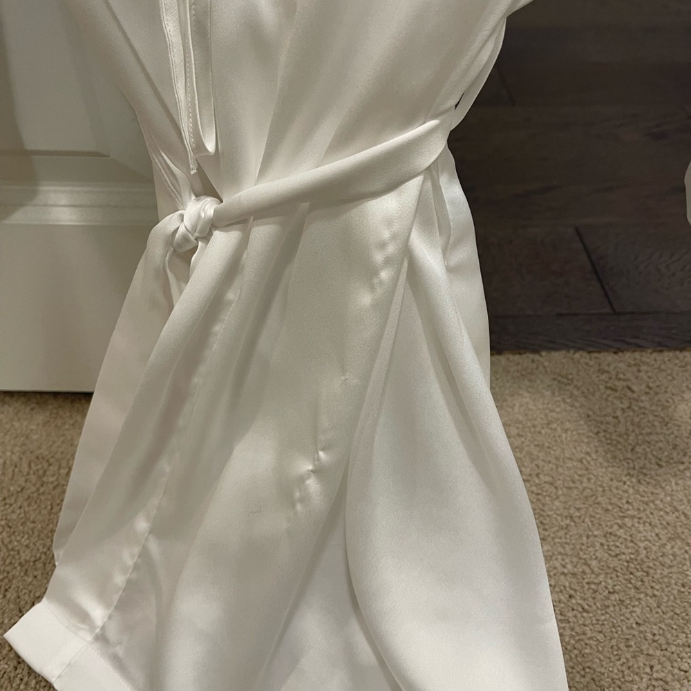 Victoria’s Secret Bridal Robe - Picture 10 of 12